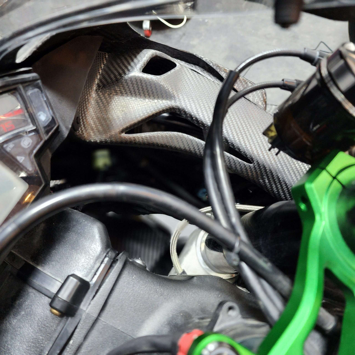 KAMIKAZE KAWASAKI ZX10R GEN 5 CARBON FIBER DASH BOARD UPPER SIDE FAIRINGS 2016-2020