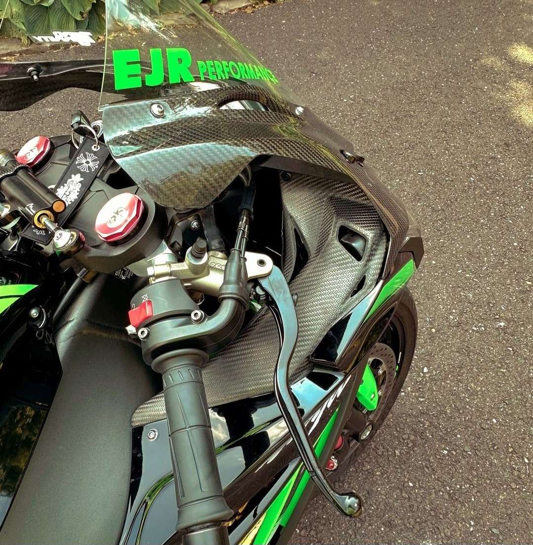 みなも Used 2015 Kawasaki Ninja® ZX™-10R Metallic Matte Carbon